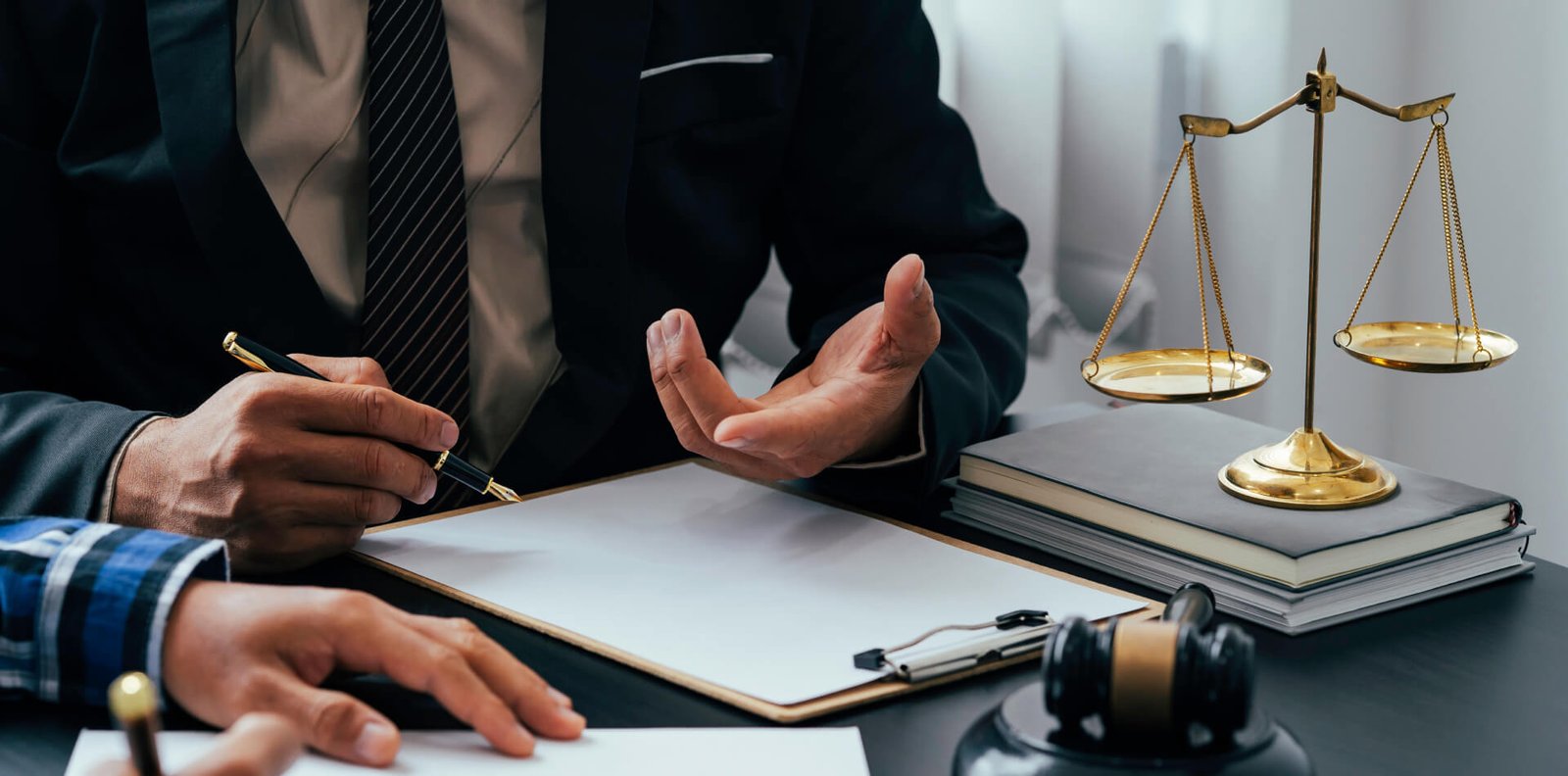 Corporate law and property advisory firm